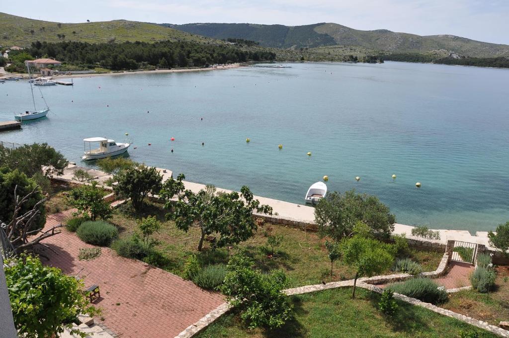 Apartments Pralija Mile Жаборич Номер фото